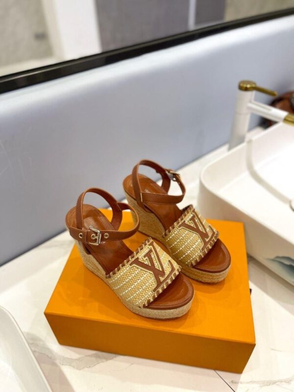 Sandals 6047-2825 - Image 2