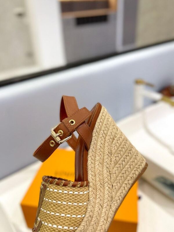 Sandals 6047-2825 - Image 7