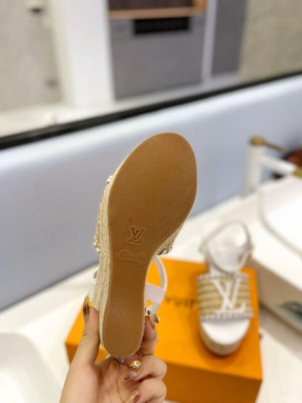 Sandals 6047-2823 - Image 9