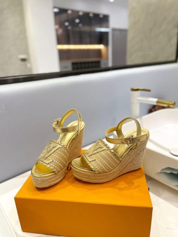Sandals 6047-2822 - Image 4