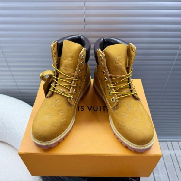 Boots 6045-3223