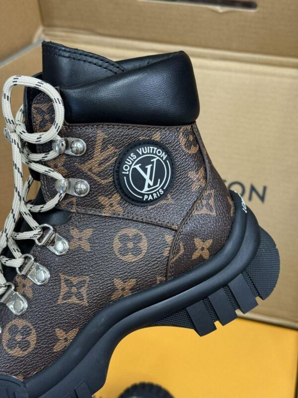 Boots 6045-3161 - Image 6