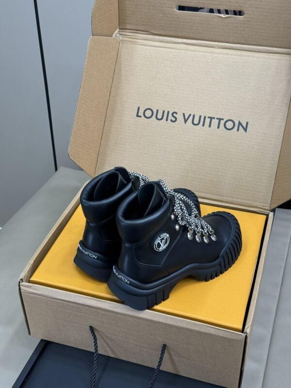 Boots 6045-3160 - Image 3