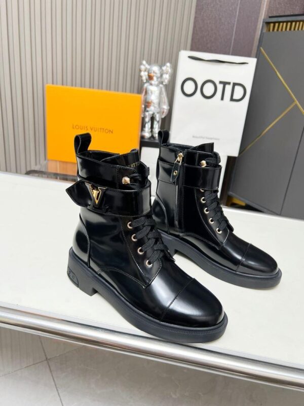Boots 6045-3141 - Image 2
