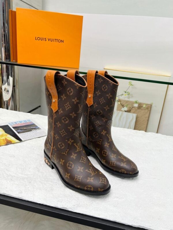 Boots 6045-3140 - Image 2
