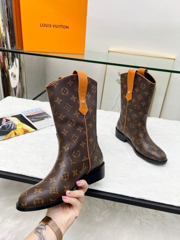 Boots 6045-3140 - Image 9
