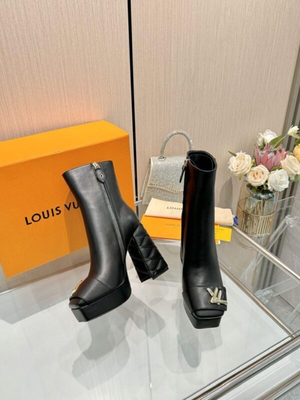 Boots 6045-3117 - Image 3
