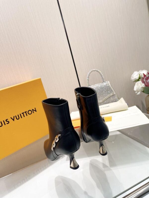 Boots 6045-3111 - Image 5