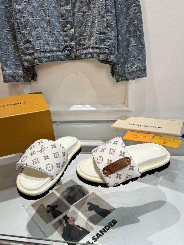 Slippers 6088-2772 - Image 4