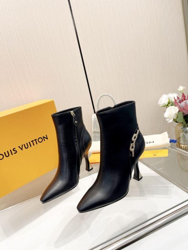 Boots 6045-3102 - Image 4