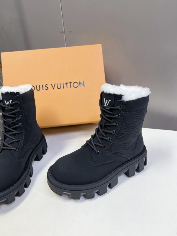 Boots 6047-2582 - Image 3