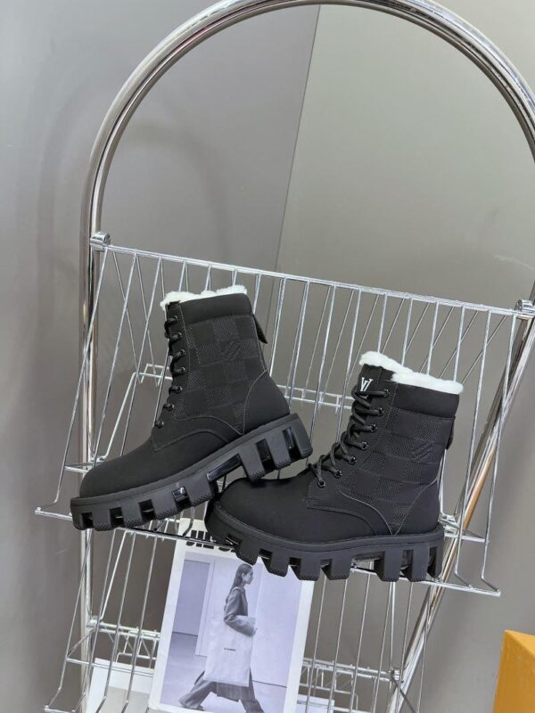 Boots 6047-2582 - Image 6