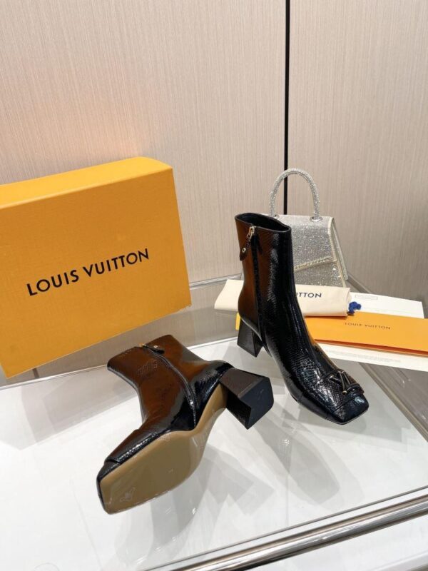 Boots 6045-3100 - Image 2