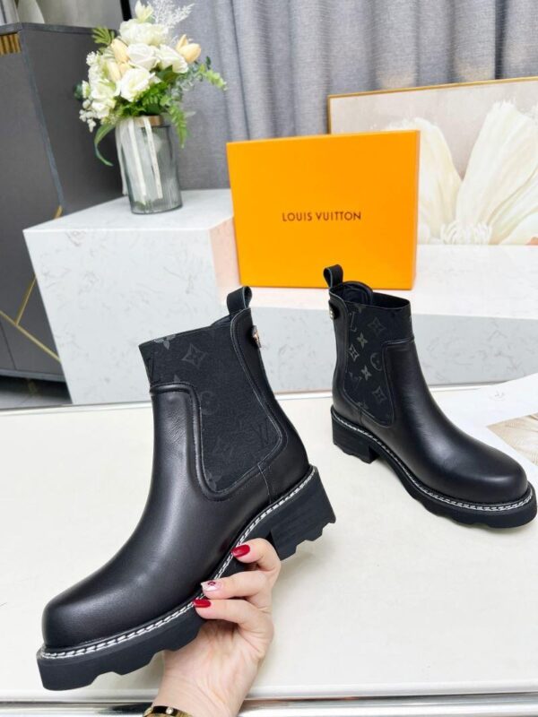 Boots 6047-2579 - Image 5