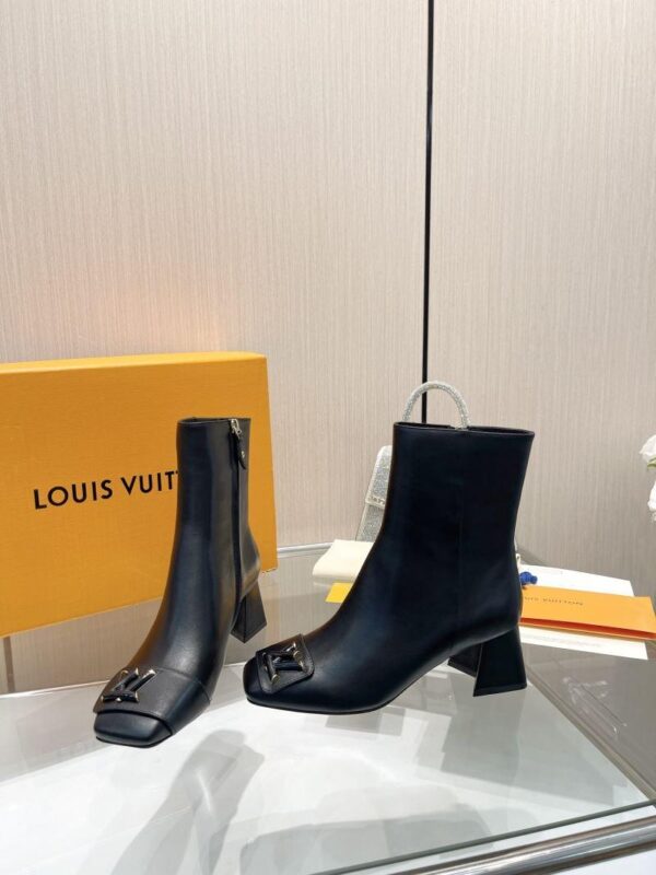 Boots 6045-3097 - Image 3
