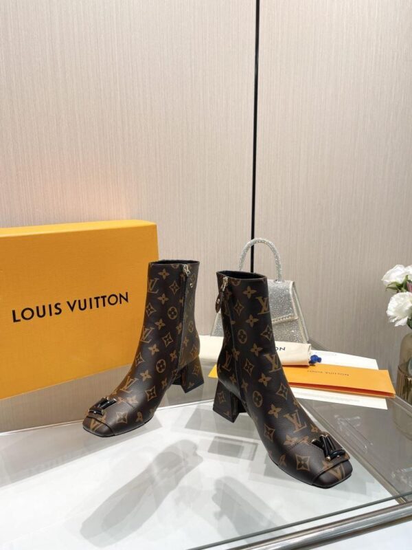 Boots 6045-3096 - Image 3