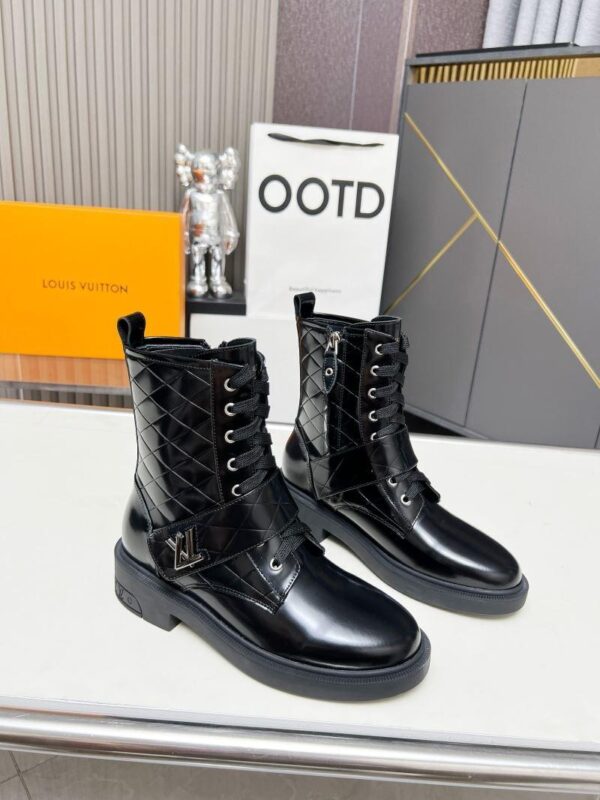 Boots 6047-2577 - Image 6