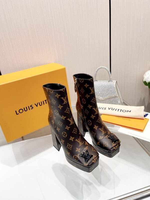 Boots 6045-3085 - Image 8
