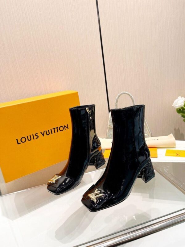 Boots 6045-3079 - Image 2