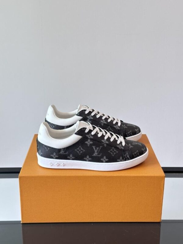 Low Shoes 6038-2450