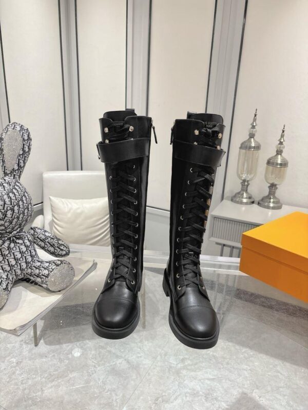 Boots 6047-2575
