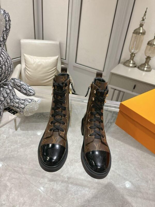 Boots 6047-2572 - Image 2