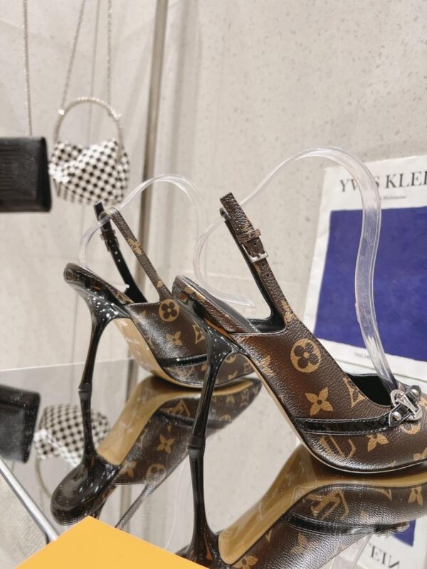 Sandals 6038-2843 - Image 7