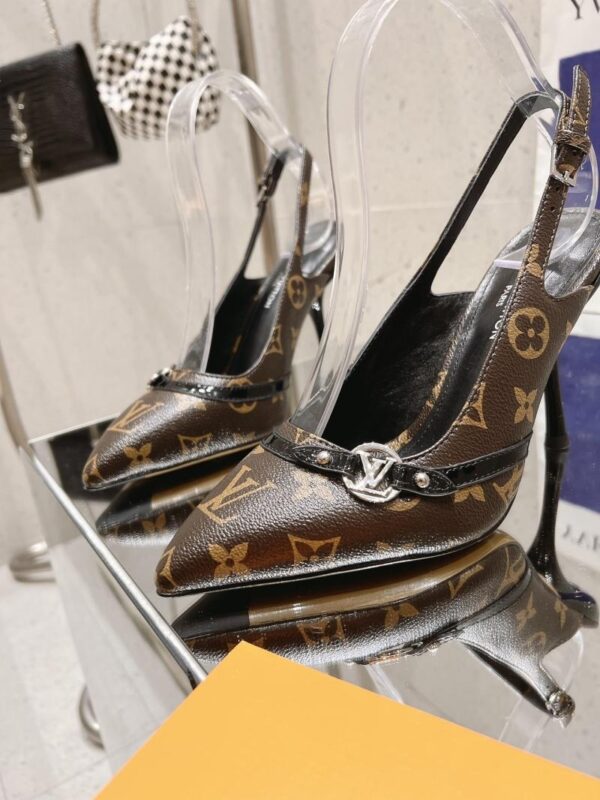 Sandals 6038-2843 - Image 8