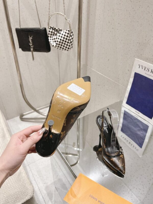 Sandals 6038-2843 - Image 9