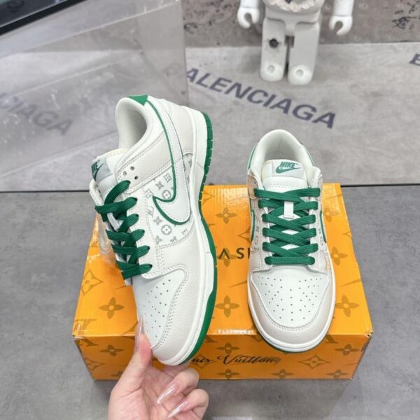 x Nike Shoes 6080-2328 - Image 2
