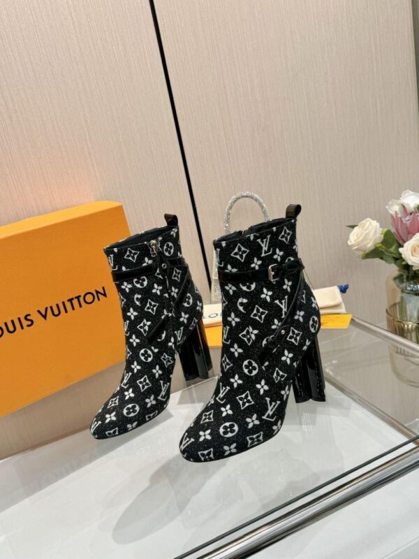 Boots 6045-3076 - Image 4