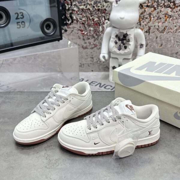 x Nike Shoes 6080-2326 - Image 4