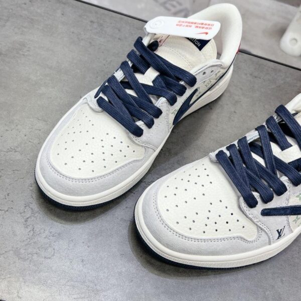x Nike Shoes 6080-2325 - Image 6