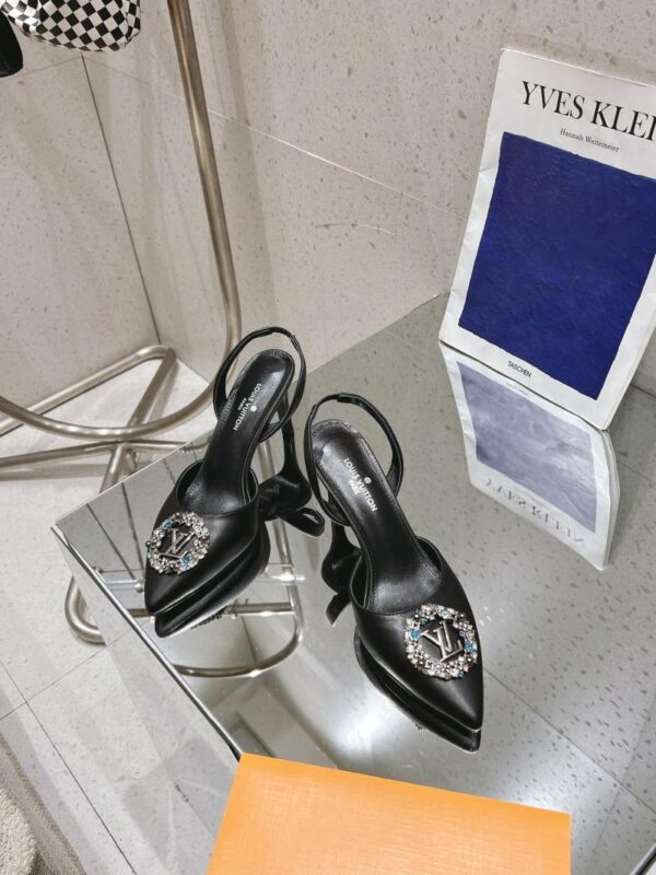 Sandals 6038-2837 - Image 3
