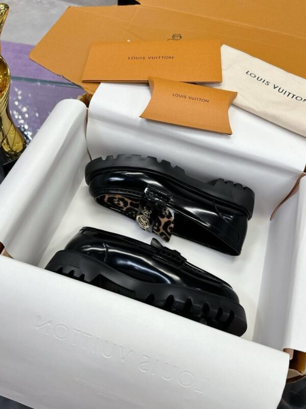 Business Shoes 6089-0814