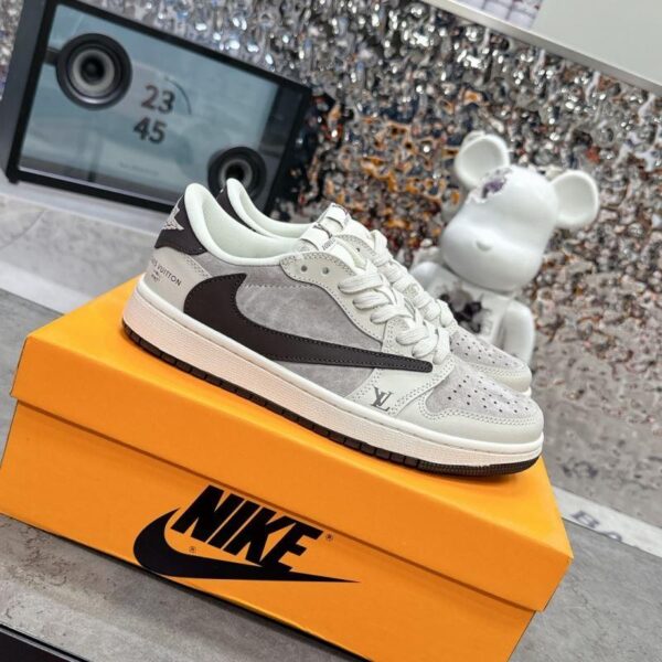 x Nike Shoes 6080-2323 - Image 2