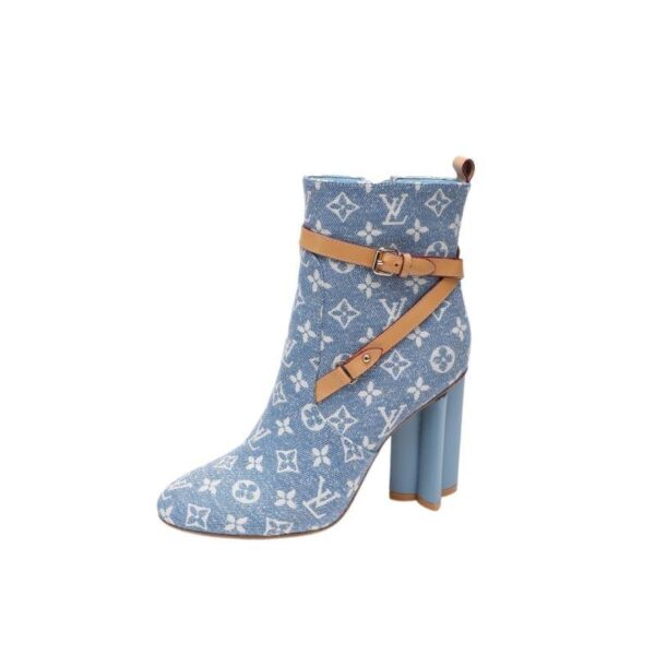 Boots 6045-3073