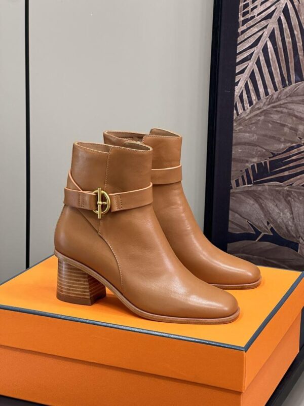 Boots 6047-2549