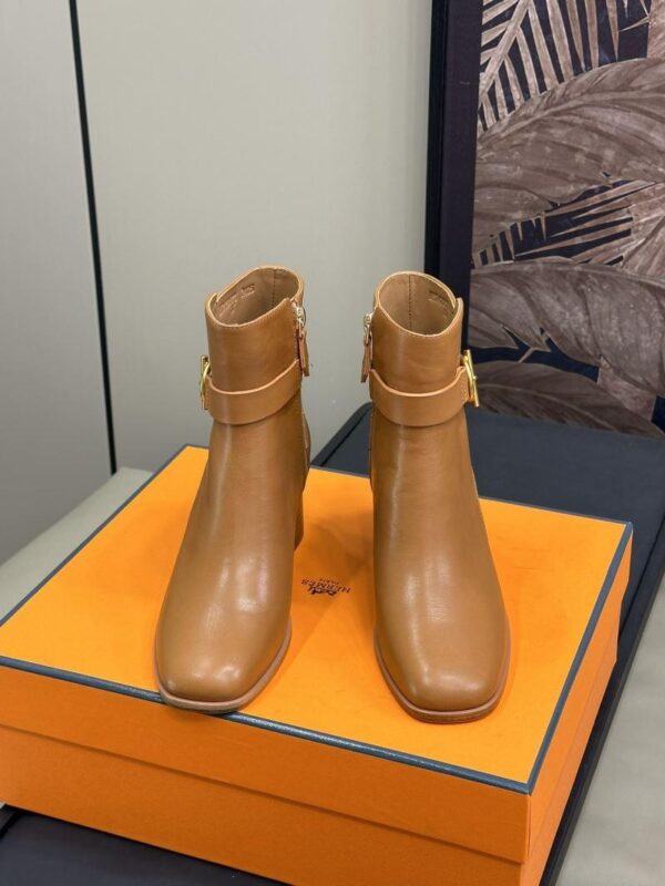 Boots 6047-2549 - Image 2