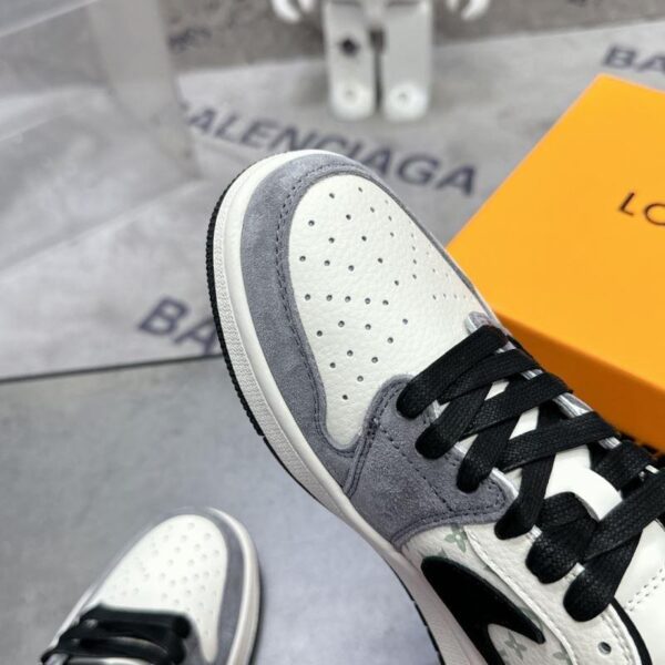 x Nike Shoes 6080-2322 - Image 6