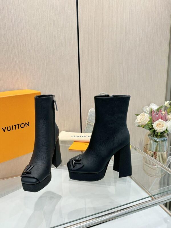 Boots 6045-3070 - Image 4