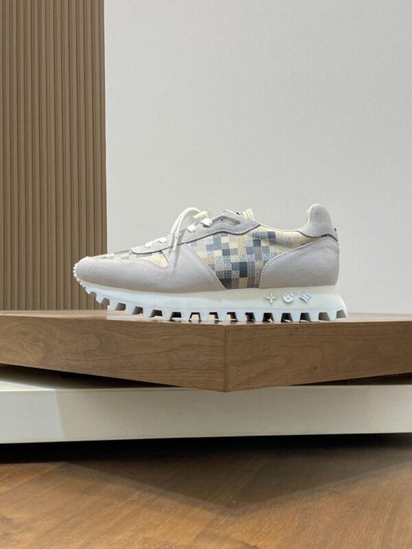 Run Away Sneaker 6038-2997 - Image 2