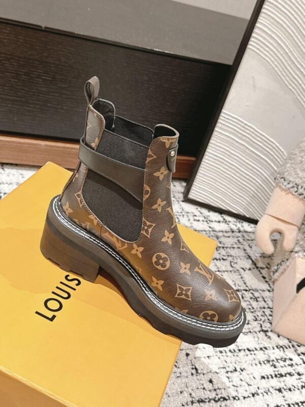 Boots 6047-2496 - Image 5