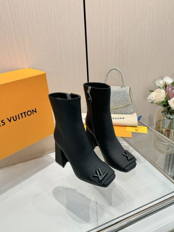 Boots 6045-3068 - Image 8
