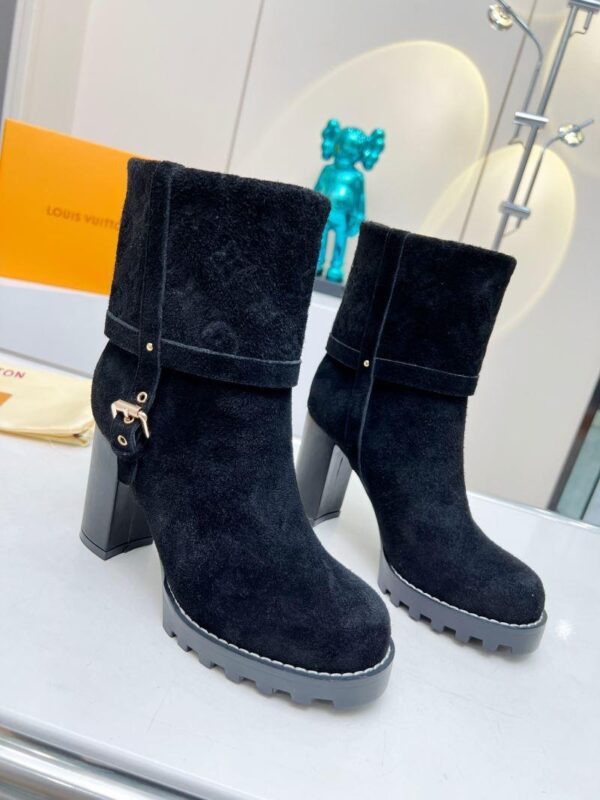 Boots 6045-3062 - Image 8