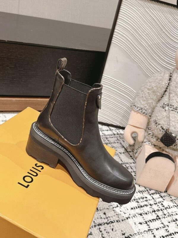 Boots 6047-2494 - Image 5
