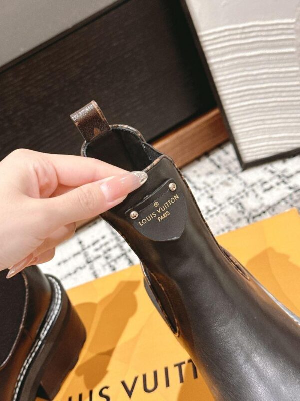 Boots 6047-2494 - Image 6