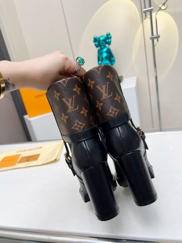 Boots 6045-3060 - Image 2