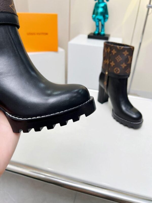 Boots 6045-3060 - Image 8