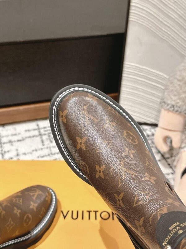 Boots 6047-2493 - Image 8